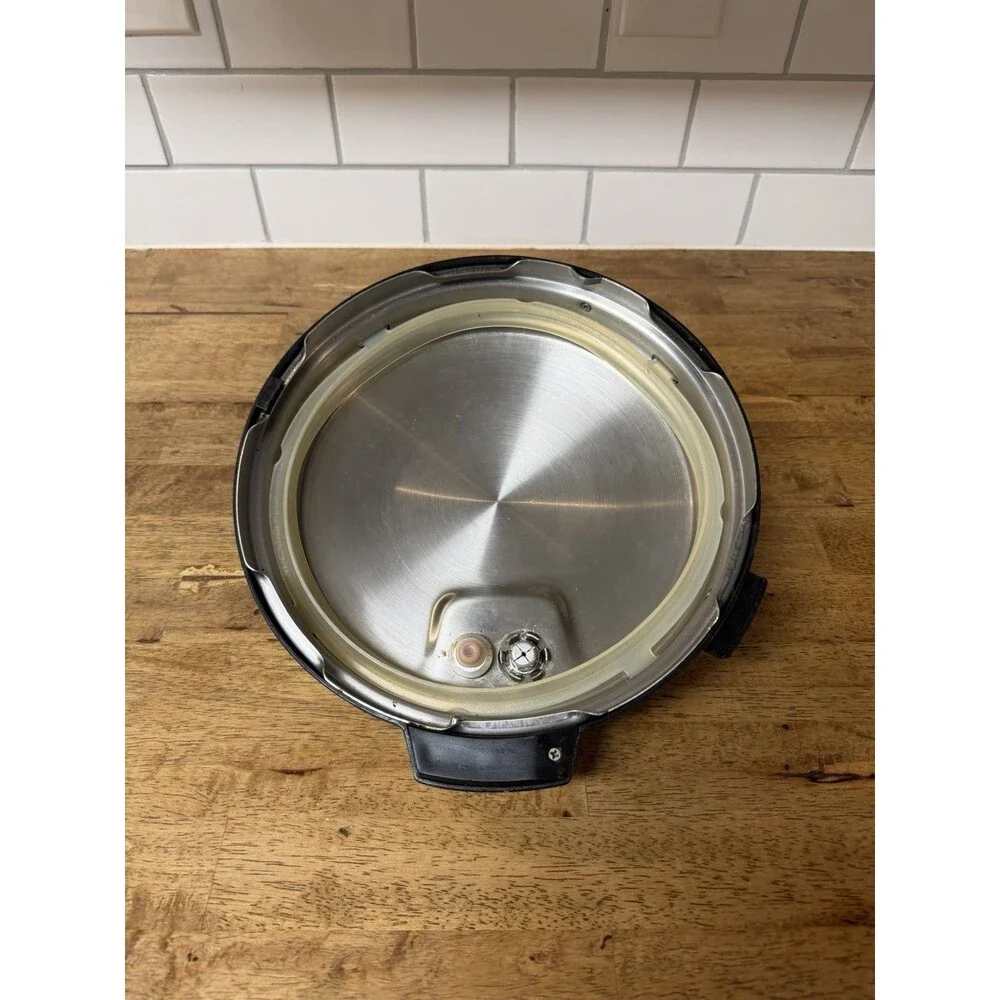 Faberware Electric Pressure Cooker Lid Top Cover Model WM-cs6016wp